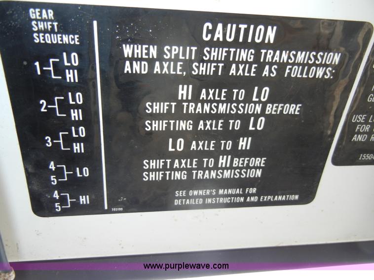 image for item C4205 1987 Chevrolet Kodiak C70 feed truck