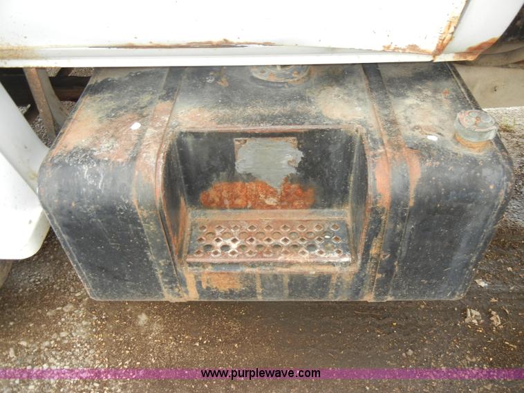 image for item C4205 1987 Chevrolet Kodiak C70 feed truck