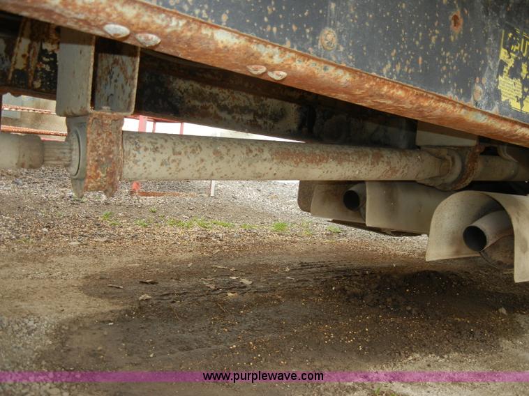 image for item C4205 1987 Chevrolet Kodiak C70 feed truck