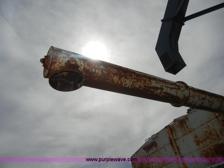 image for item C4205 1987 Chevrolet Kodiak C70 feed truck