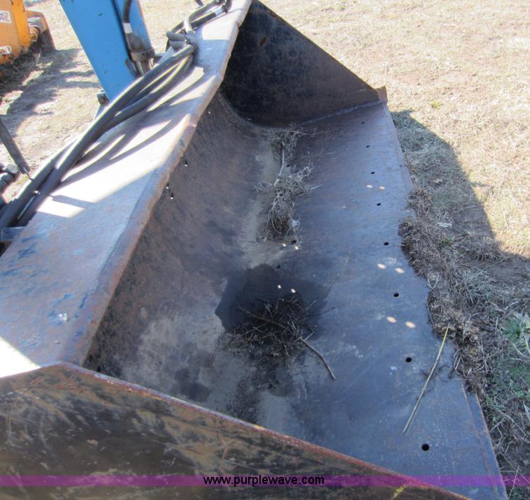 image for item C5290 Ford 6610 tractor with loader