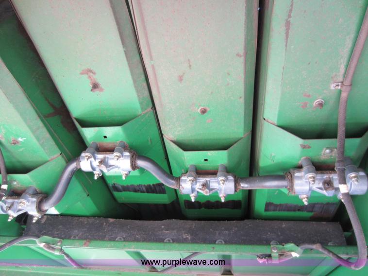 image for item C5325 1991 John Deere 9500 combine