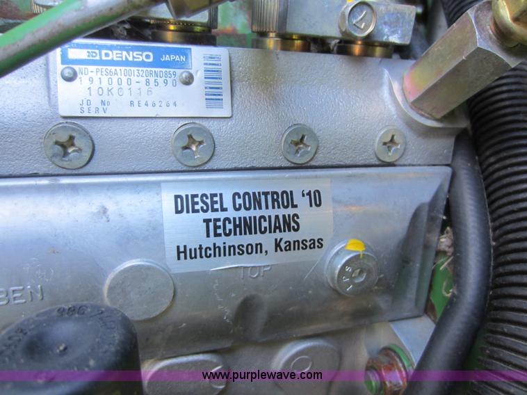 image for item C5325 1991 John Deere 9500 combine