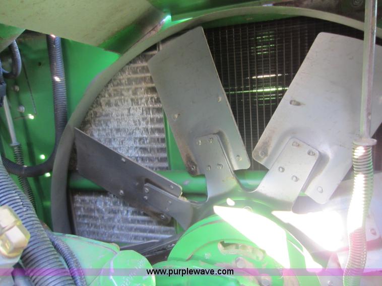 image for item C5325 1991 John Deere 9500 combine