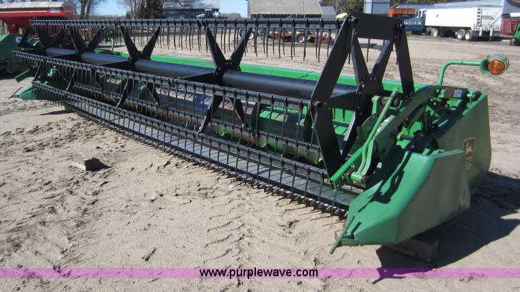 image for item C5327 1998 John Deere 920 flex platform header