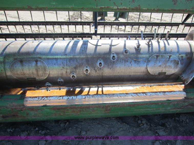 image for item C5327 1998 John Deere 920 flex platform header