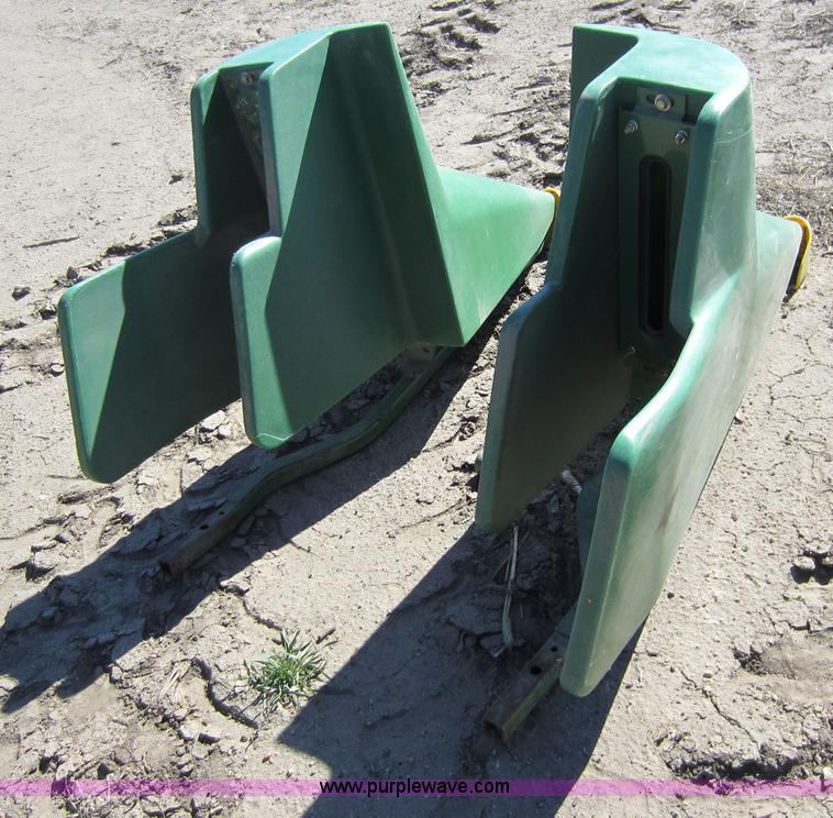 image for item C5327 1998 John Deere 920 flex platform header