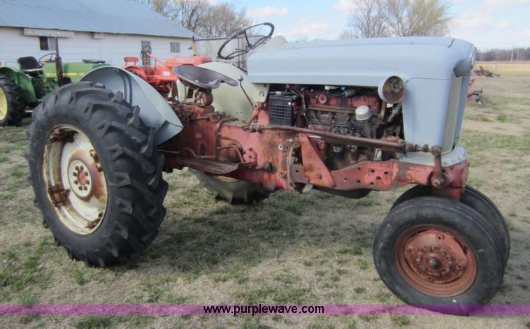 image for item C5329 1956 Ford 900 tractor