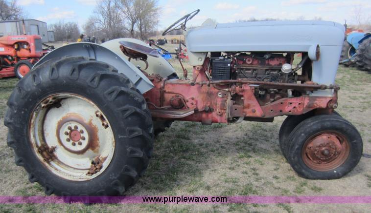 image for item C5329 1956 Ford 900 tractor