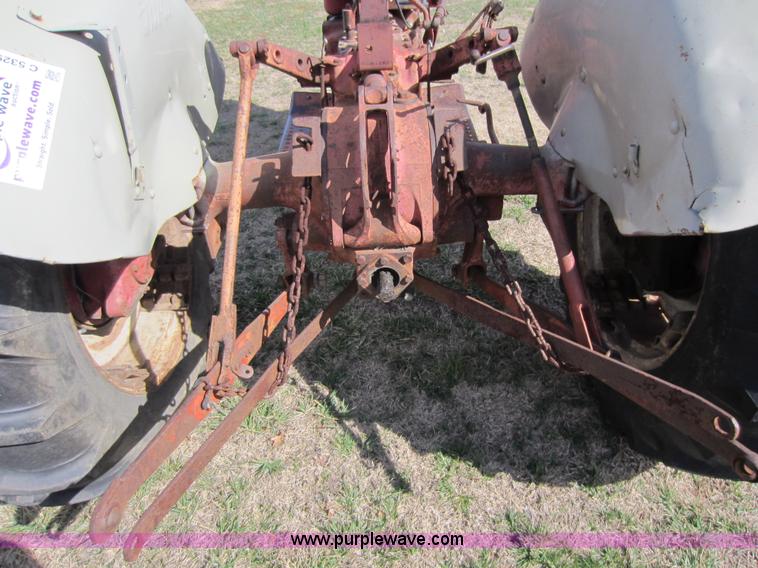 image for item C5329 1956 Ford 900 tractor