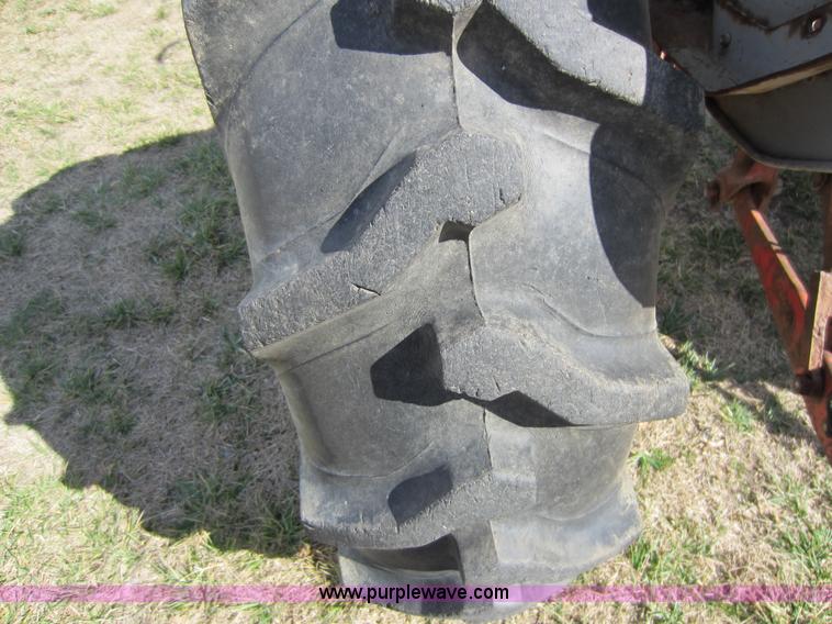 image for item C5329 1956 Ford 900 tractor