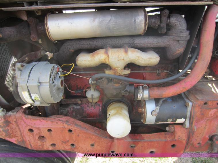 image for item C5329 1956 Ford 900 tractor