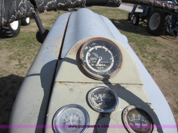 image for item C5329 1956 Ford 900 tractor