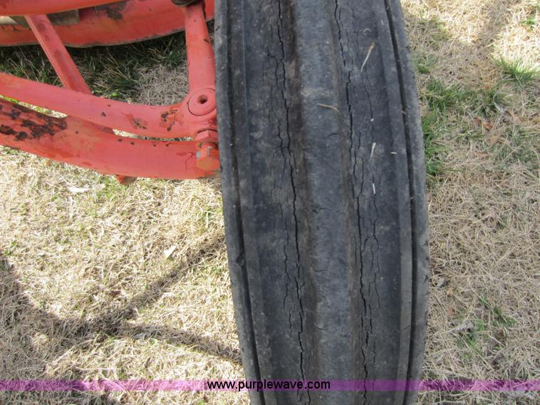 image for item C5330 Allis Chalmers Model B