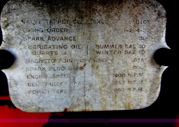 image for item C5330 Allis Chalmers Model B