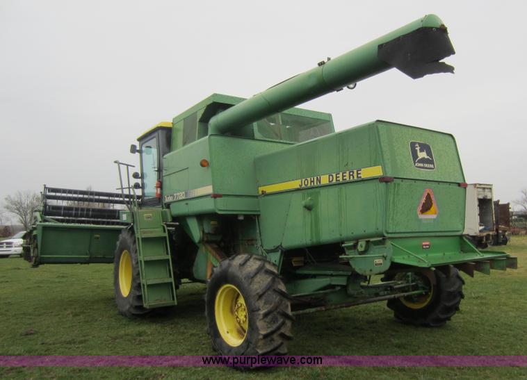 image for item C5351 John Deere 7720 Turbo combine