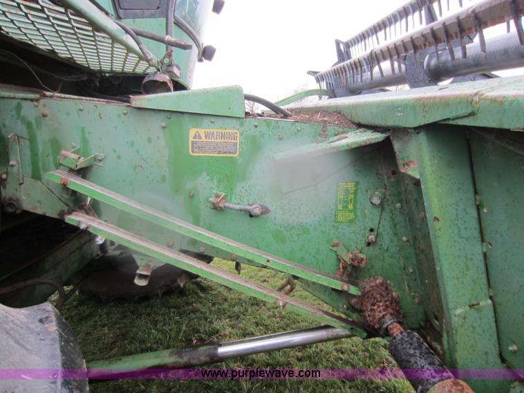 image for item C5351 John Deere 7720 Turbo combine