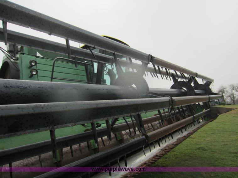 image for item C5351 John Deere 7720 Turbo combine