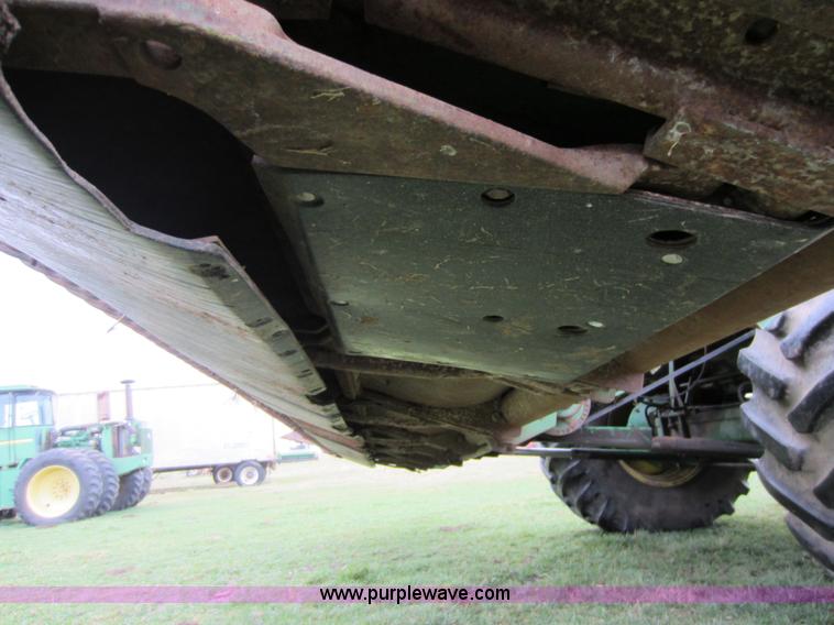 image for item C5351 John Deere 7720 Turbo combine