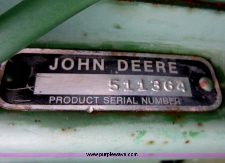 image for item C5351 John Deere 7720 Turbo combine