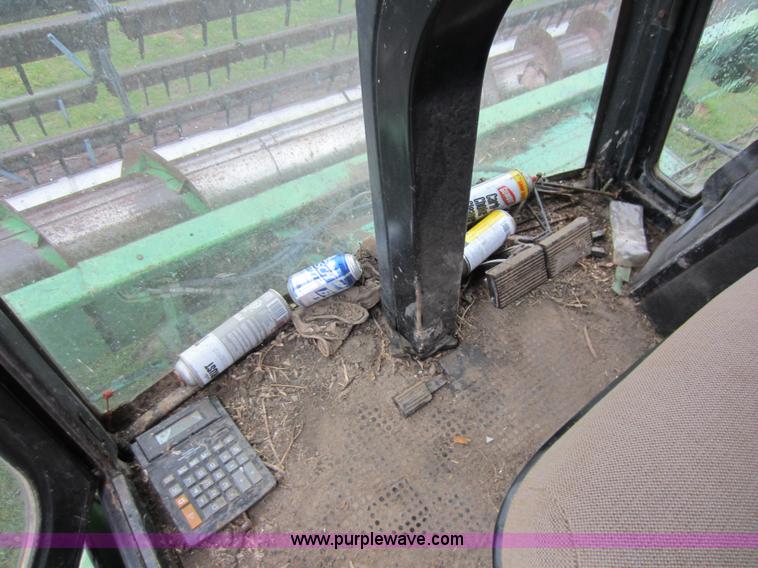 image for item C5351 John Deere 7720 Turbo combine
