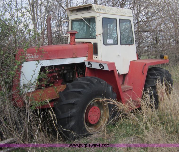 image for item C5383 International 4166 tractor
