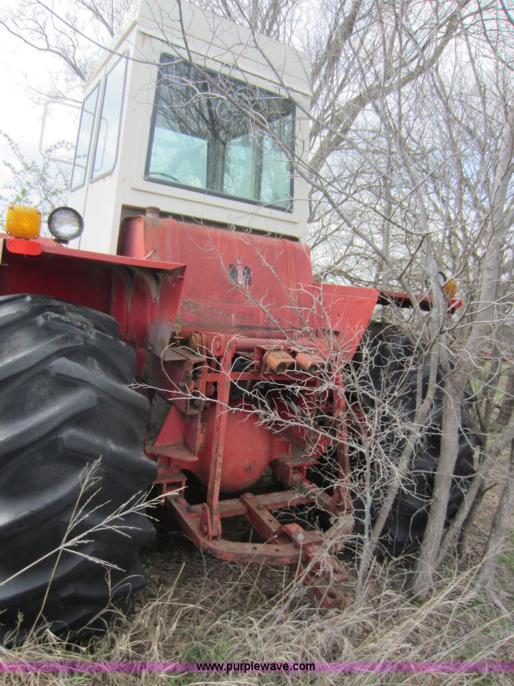 image for item C5383 International 4166 tractor