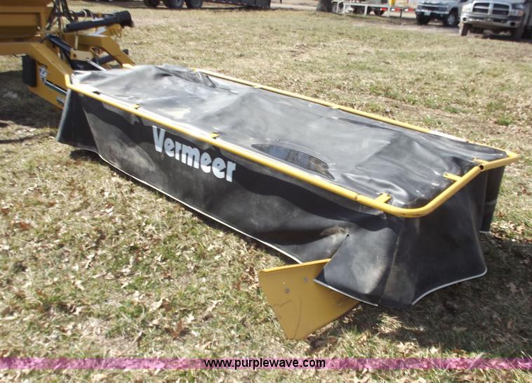image for item D3512 Vermeer 7030 9'2" disc mower