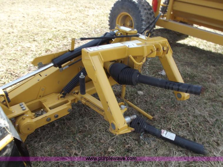 image for item D3512 Vermeer 7030 9'2" disc mower