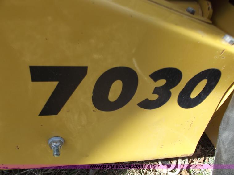 image for item D3512 Vermeer 7030 9'2" disc mower