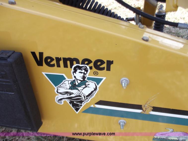 image for item D3512 Vermeer 7030 9'2" disc mower