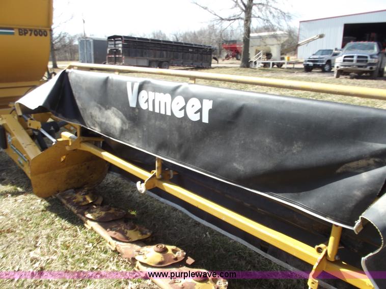 image for item D3512 Vermeer 7030 9'2" disc mower