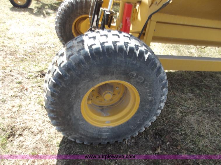 image for item D3513 Vermeer BP7000 bale processor