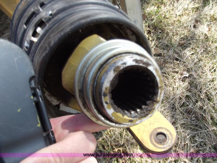 image for item D3516 Vermeer XL605 round baler