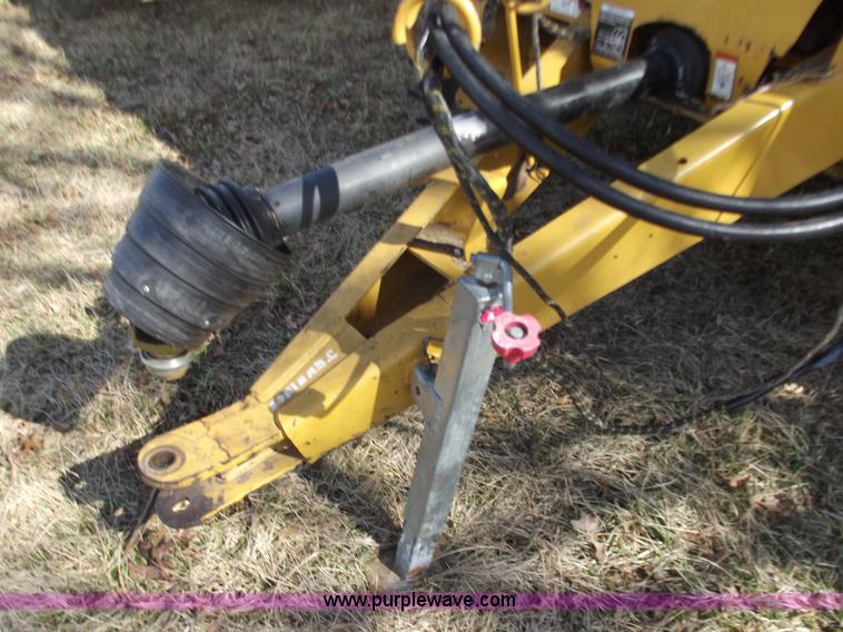 image for item D3516 Vermeer XL605 round baler