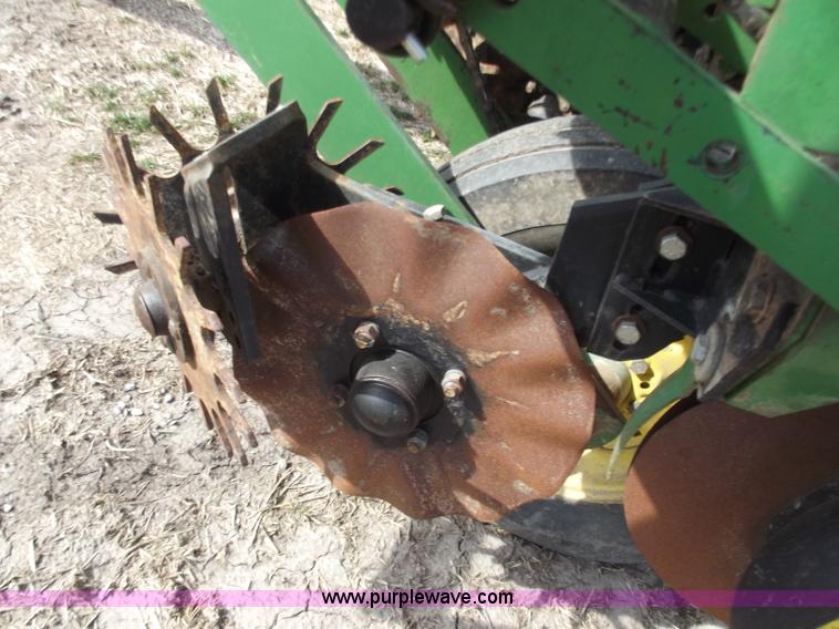 image for item D3576 John Deere P7000 four row planter