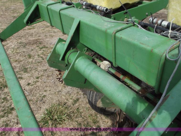 image for item D3576 John Deere P7000 four row planter