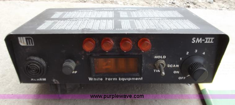 image for item D3576 John Deere P7000 four row planter