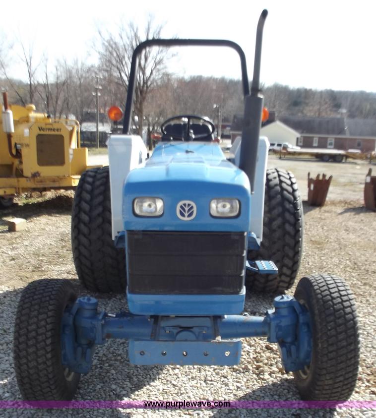 image for item D3617 2001 New Holland 2120 FWA tractor