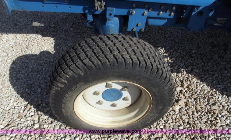 image for item D3617 2001 New Holland 2120 FWA tractor