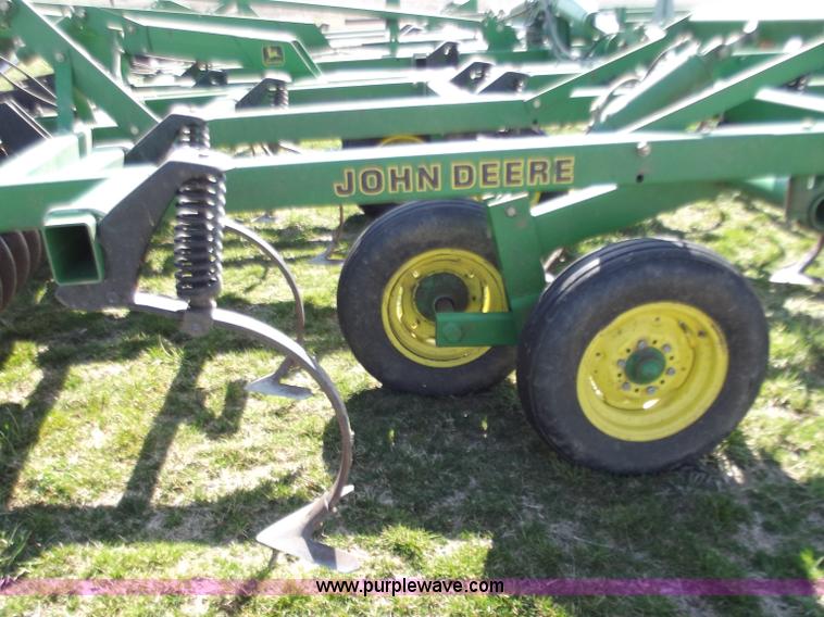 image for item D3688 John Deere 726 Mulch Finisher