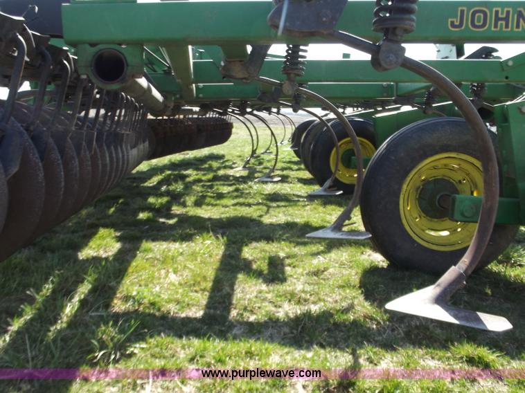 image for item D3688 John Deere 726 Mulch Finisher