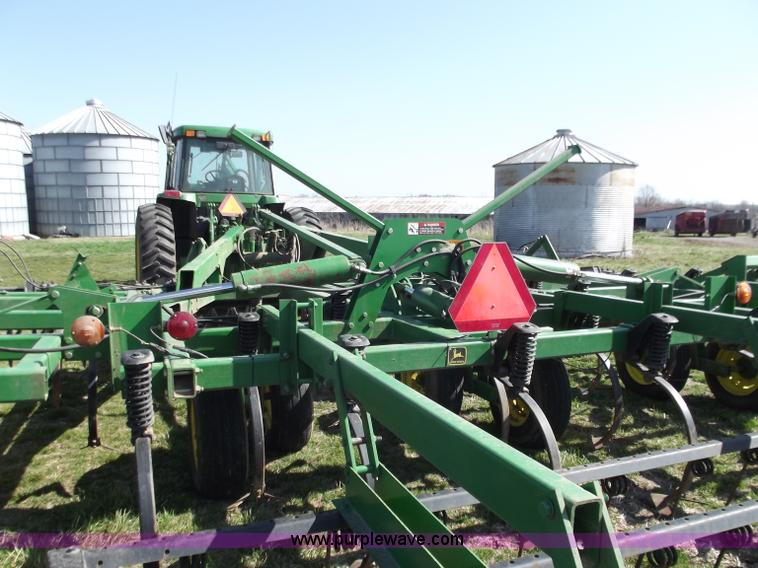 image for item D3688 John Deere 726 Mulch Finisher