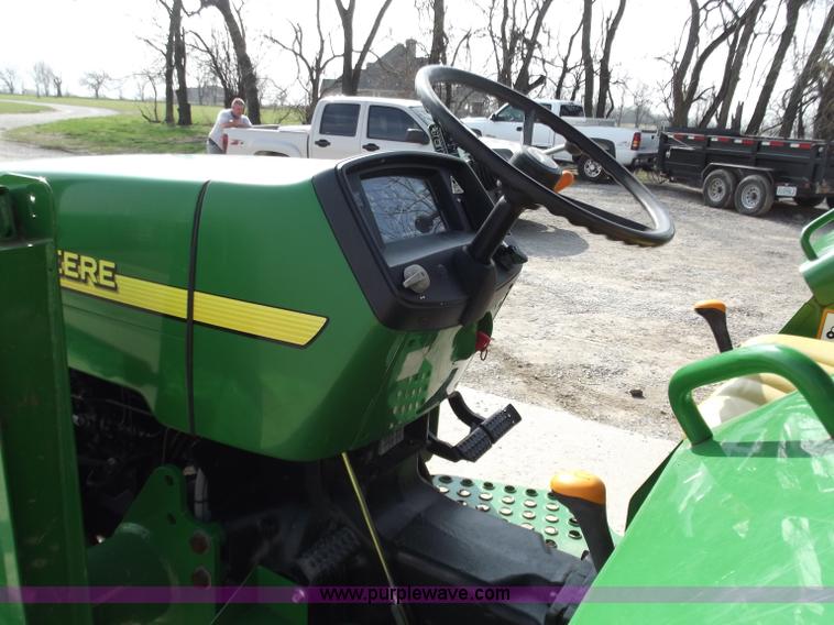 image for item D3698 John Deere 5303 tractor