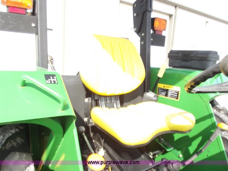 image for item D3698 John Deere 5303 tractor