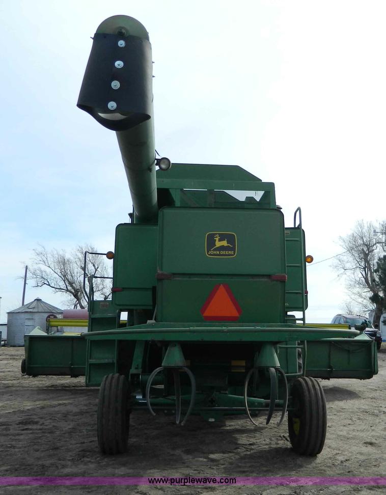 image for item D8847 1979 John Deere 6620 Turbo combine