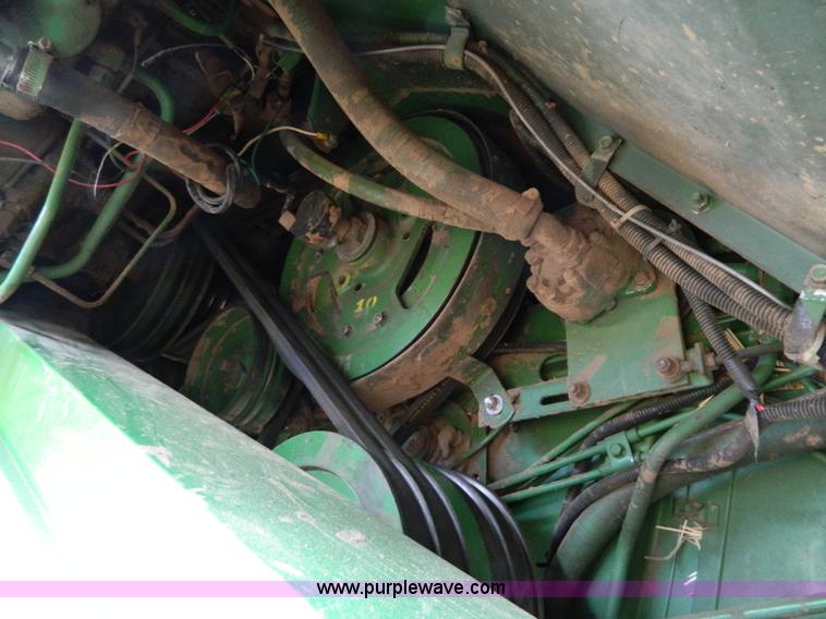 image for item D8847 1979 John Deere 6620 Turbo combine