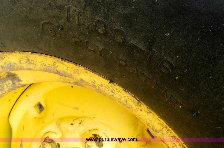 image for item D8847 1979 John Deere 6620 Turbo combine