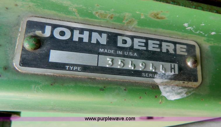 image for item D8847 1979 John Deere 6620 Turbo combine