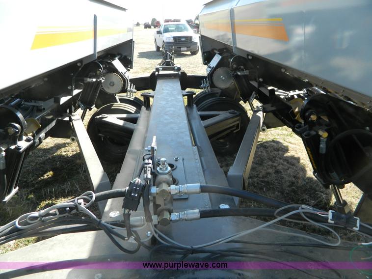 image for item D8906 2009 CrustBuster 4000AP dual drill setup